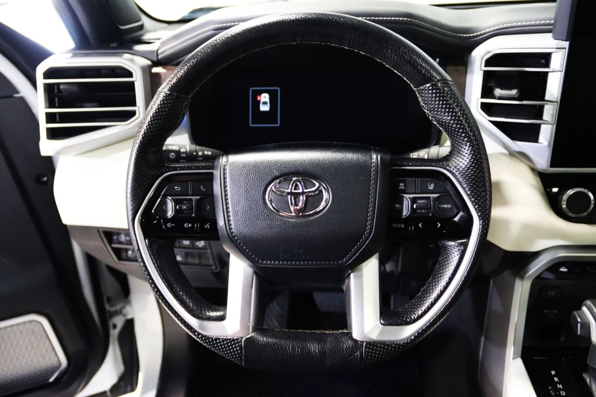 Used 2024 Toyota Tundra Capstone AWD/4WD image 43
