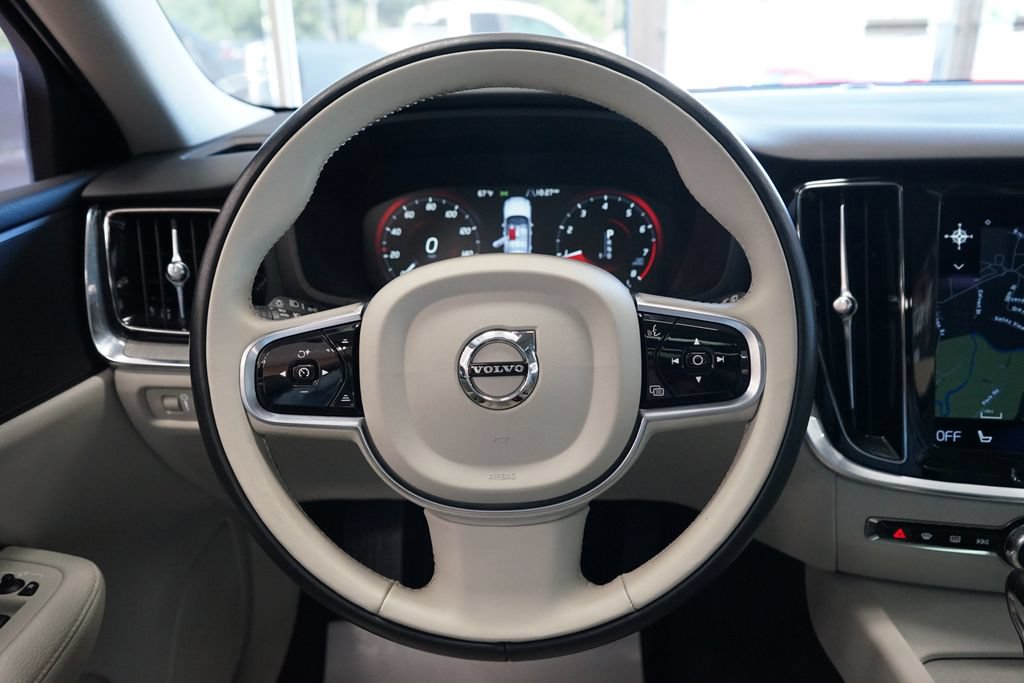 Used 2022 Volvo V60 T5 Cross Country AWD/4WD image 31