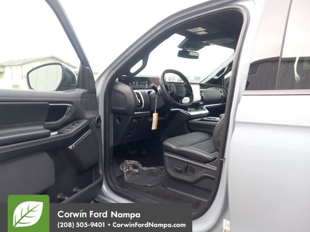 New 2026 Ford Expedition Max Platinum w/ Stealth Appearance Package image 9