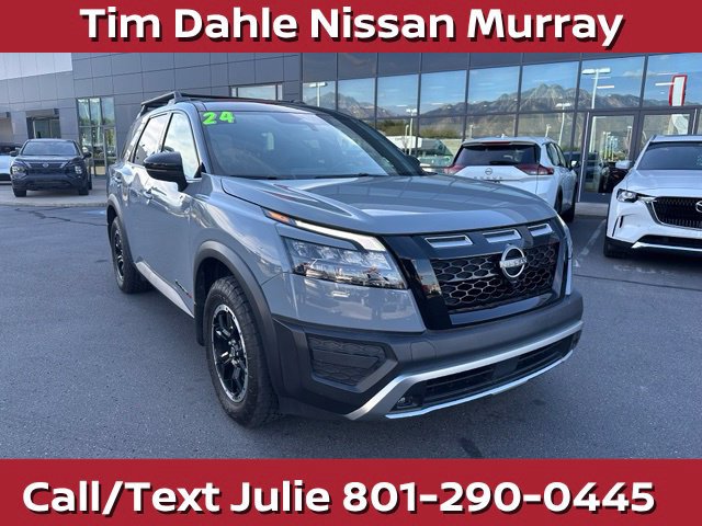 Used 2024 Nissan Pathfinder Rock Creek AWD/4WD image 3