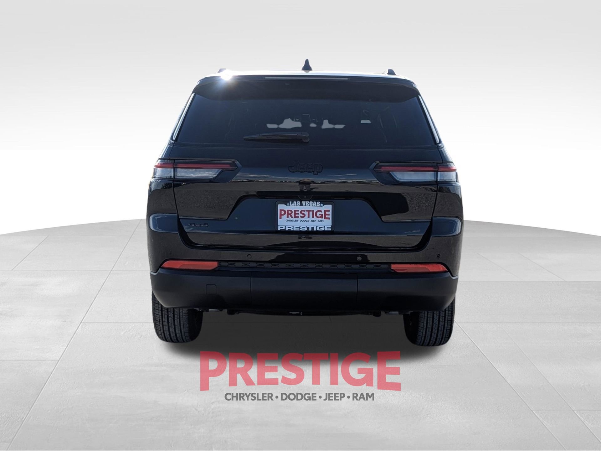 Used 2024 Jeep Grand Cherokee L Altitude image 11