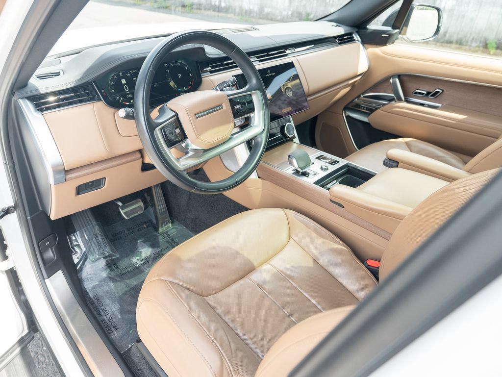 Used 2023 Land Rover Range Rover SE AWD/4WD image 12