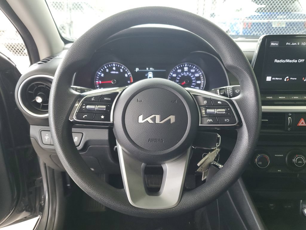Used 2023 Kia Forte LXS FWD image 21
