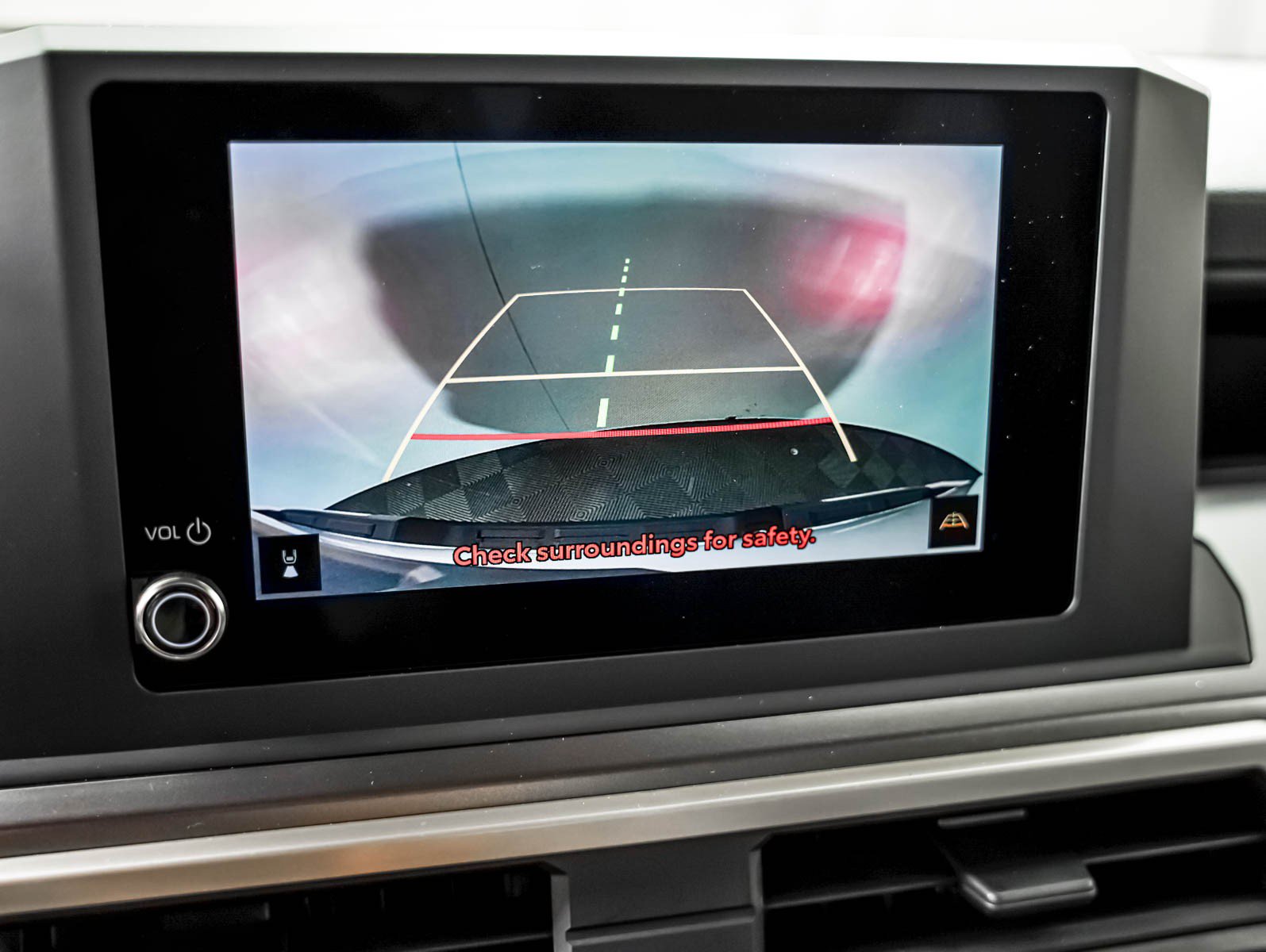 Used 2025 Toyota Tacoma SR5 RWD image 19
