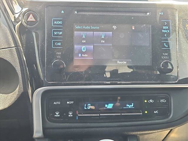 Used 2019 Toyota Corolla LE FWD image 16