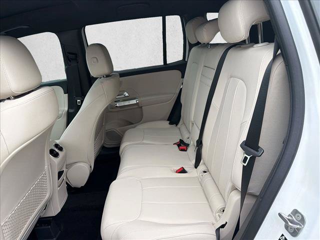 New 2026 Mercedes-Benz GLB 250 image 16