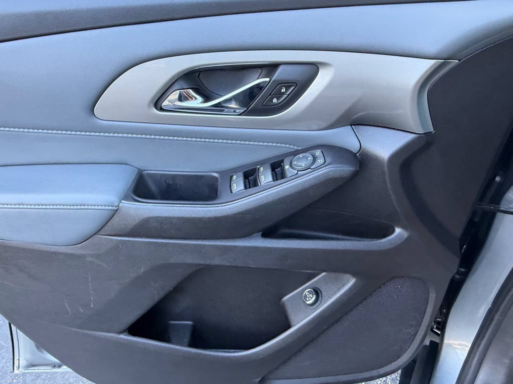 Certified 2019 Chevrolet Traverse LT AWD/4WD image 35
