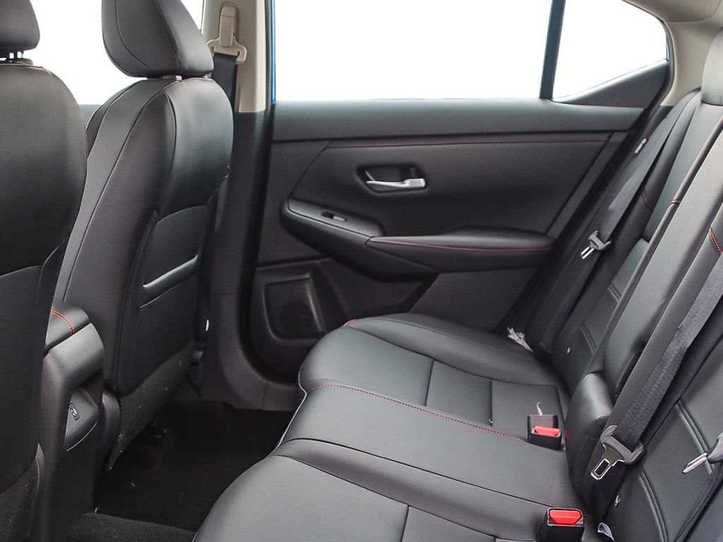 New 2025 Nissan Sentra SR w/ SR Premium Package FWD image 21