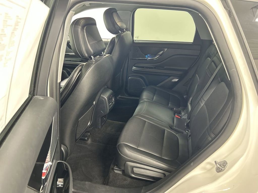 Used 2020 Lincoln Corsair AWD w/ Equipment Group 101A image 20