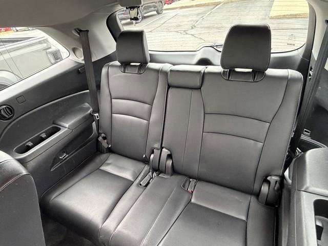 Used 2018 Honda Pilot Touring image 29