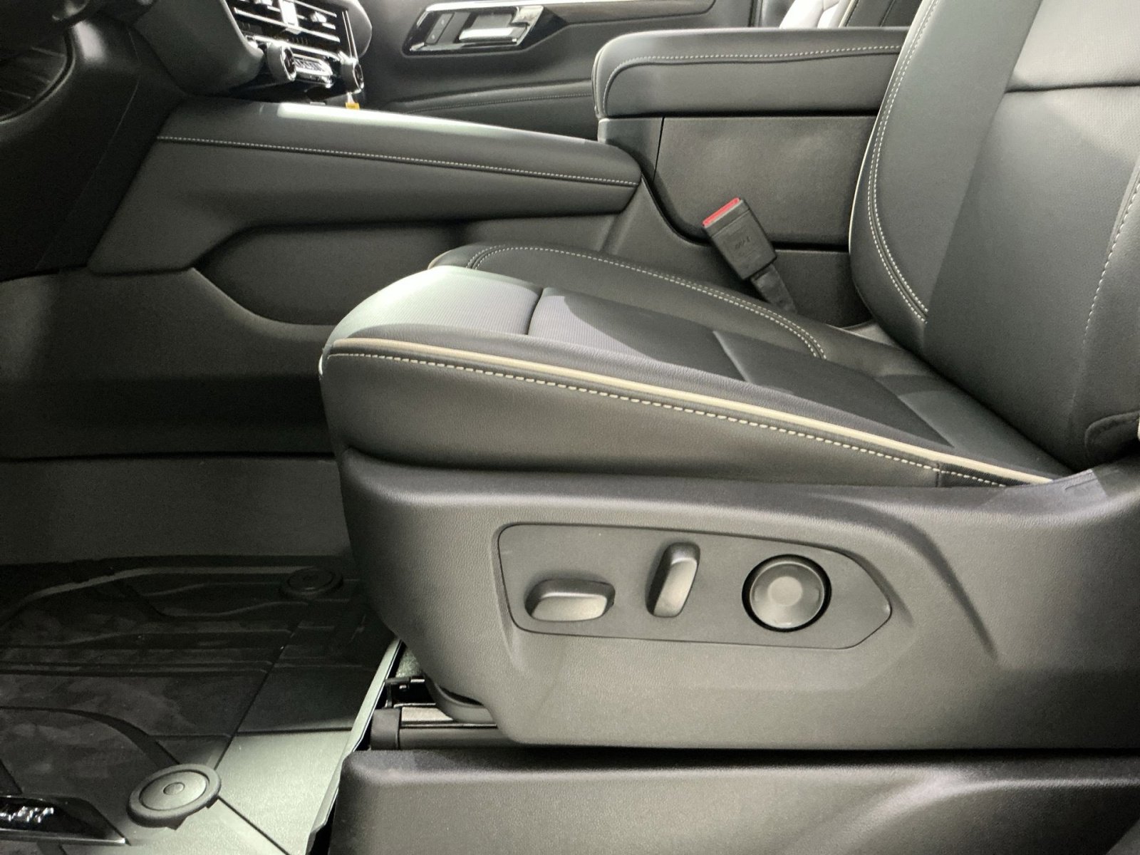 New 2026 Chevrolet Tahoe Premier image 22