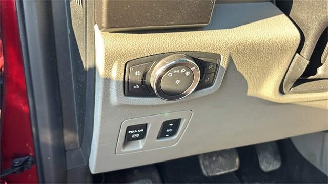 Used 2017 Ford F150 XLT w/ Equipment Group 302A Luxury image 11