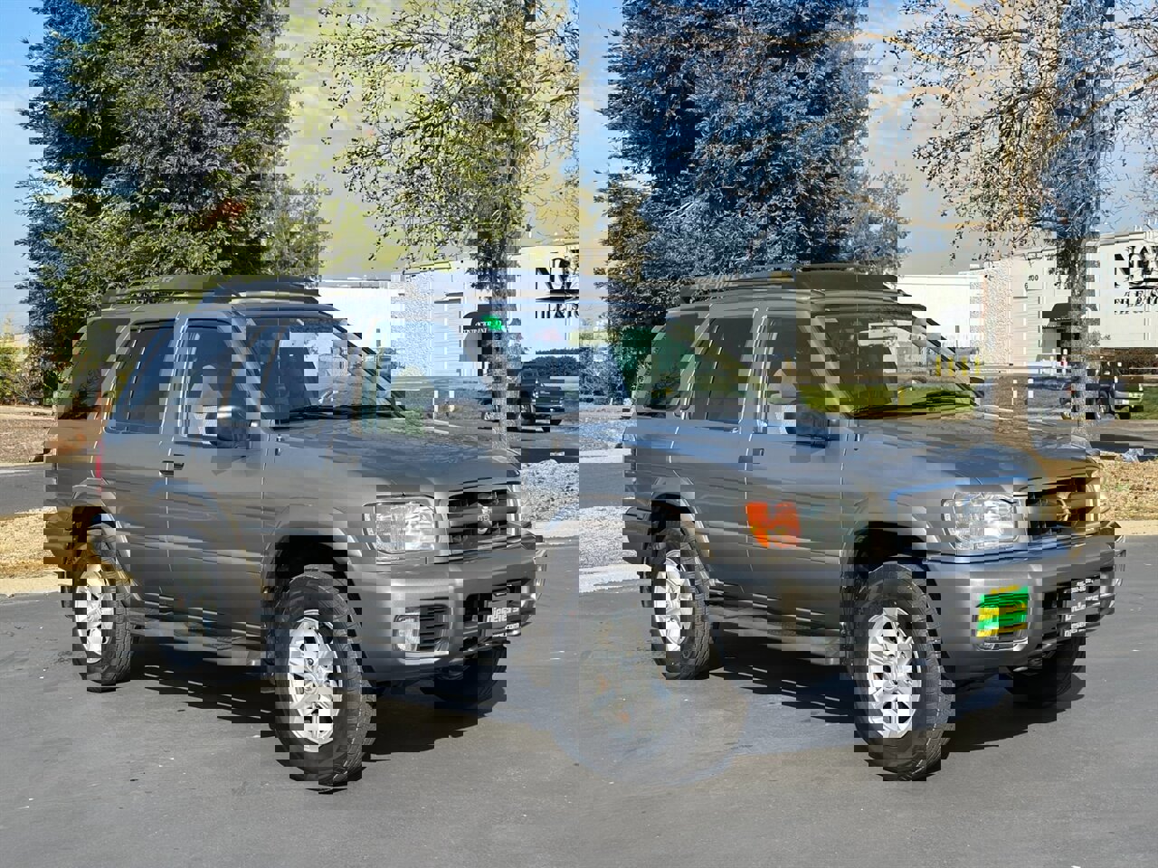 Used 2004 Nissan Pathfinder SE image 6