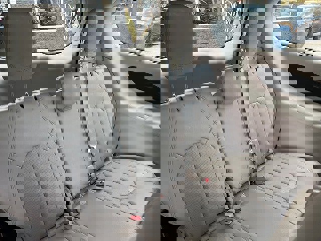 Certified 2018 Chrysler Pacifica Touring-L FWD image 12