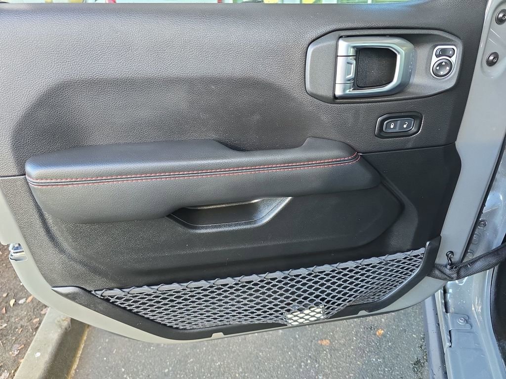 Used 2023 Jeep Gladiator Rubicon w/ Cold Weather Group image 25