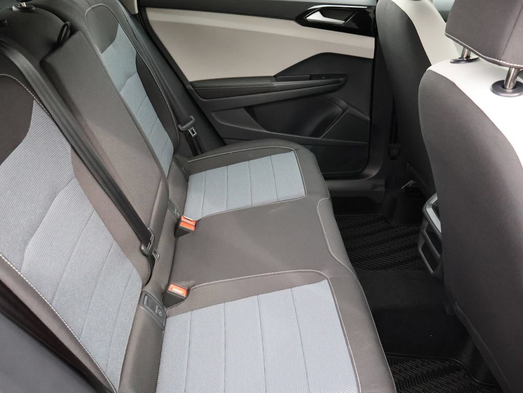 New 2026 Volkswagen Taos S FWD image 31