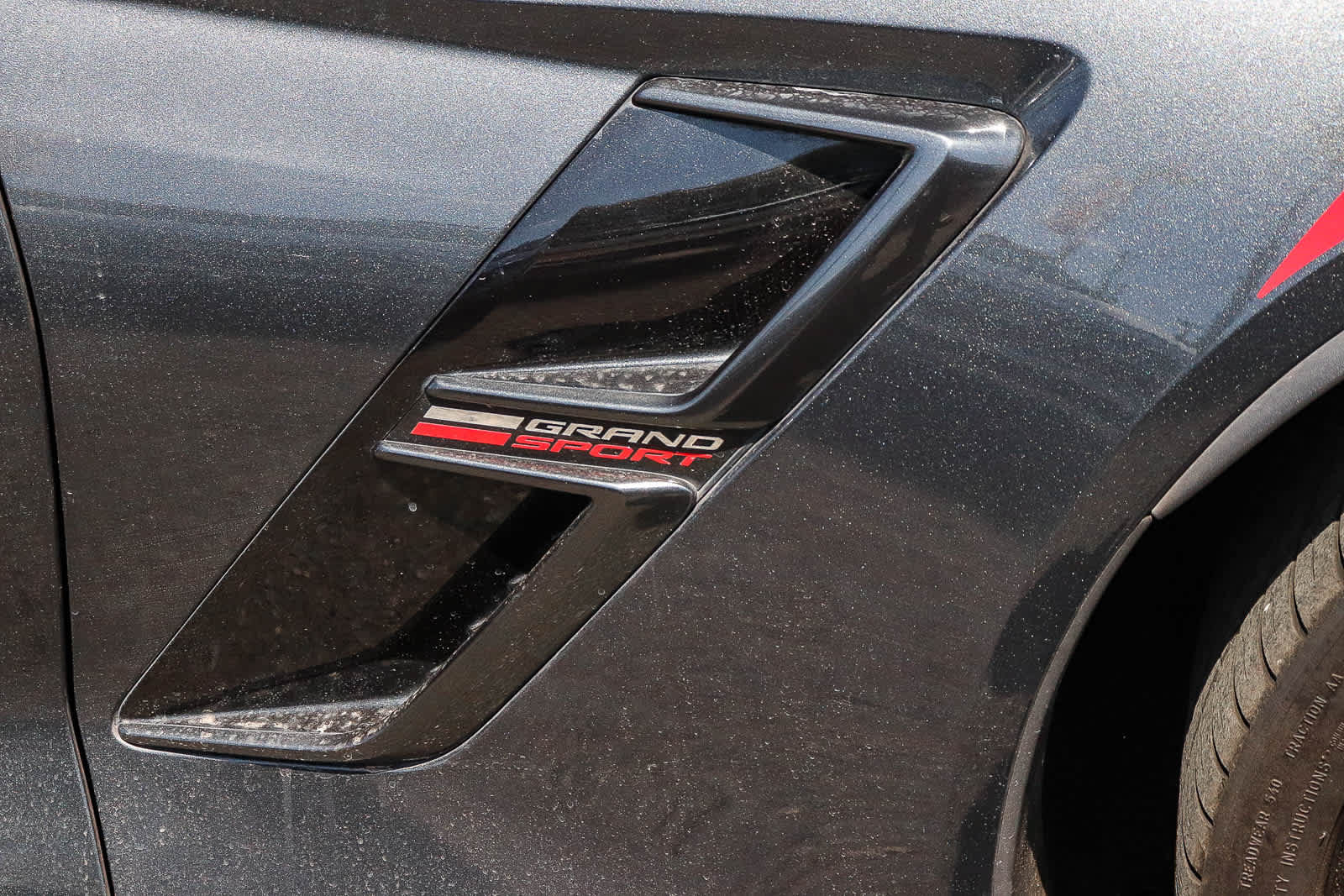Used 2017 Chevrolet Corvette Grand Sport RWD image 23