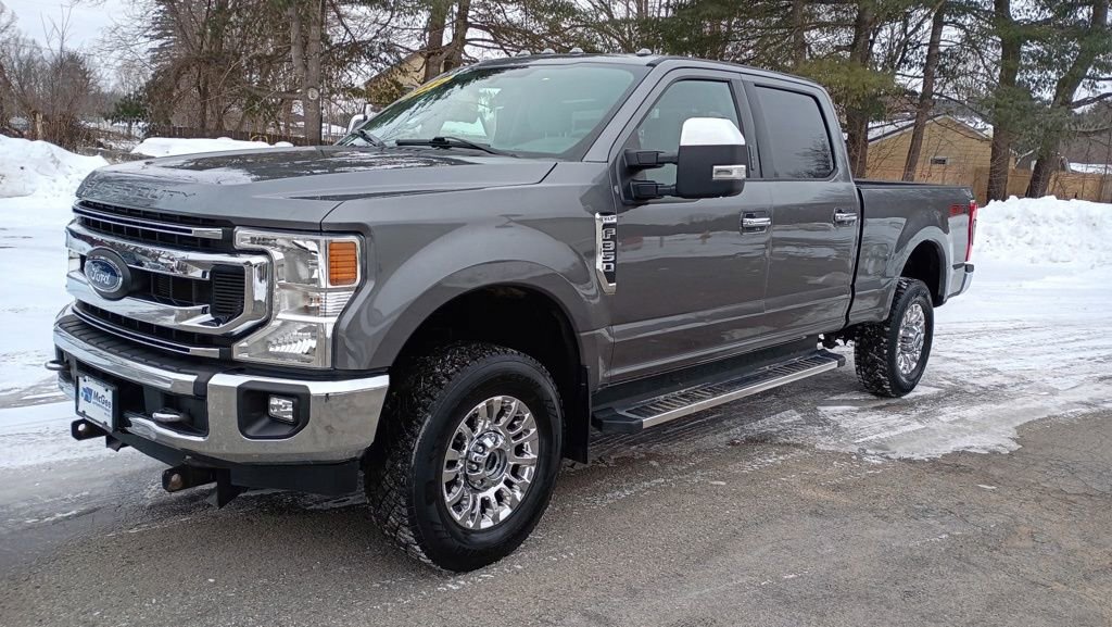 Used 2022 Ford F350 XLT w/ XLT Premium Package image 3
