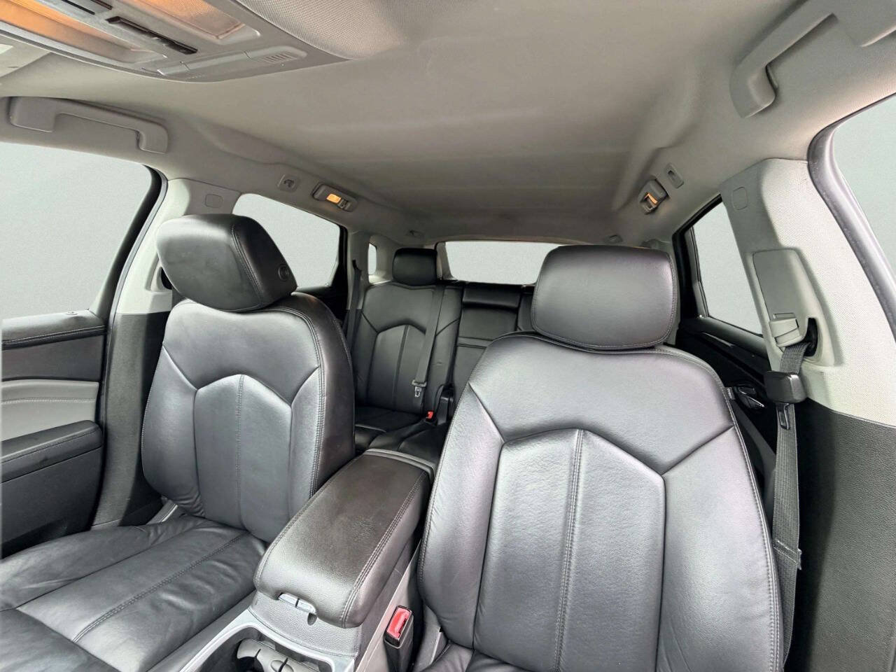 Used 2011 Cadillac SRX 2WD image 15