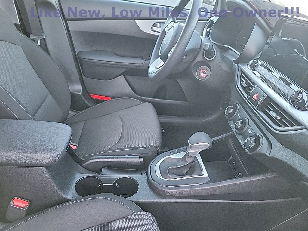 Used 2024 Kia Forte LX image 42