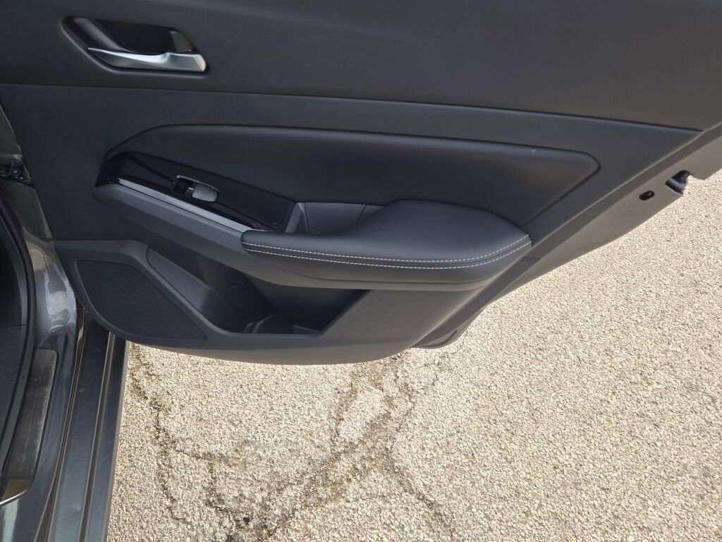 Used 2023 Nissan Altima 2.5 SL image 9
