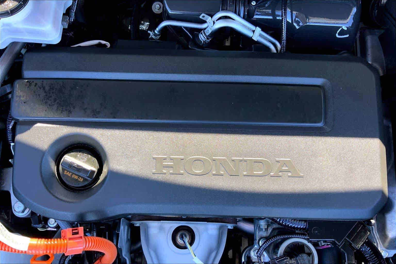 Used 2025 Honda CR-V Sport image 32