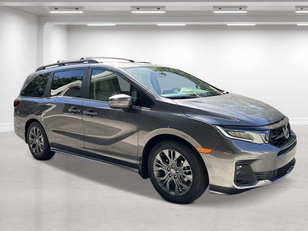 New 2027 Honda Odyssey Touring image 8