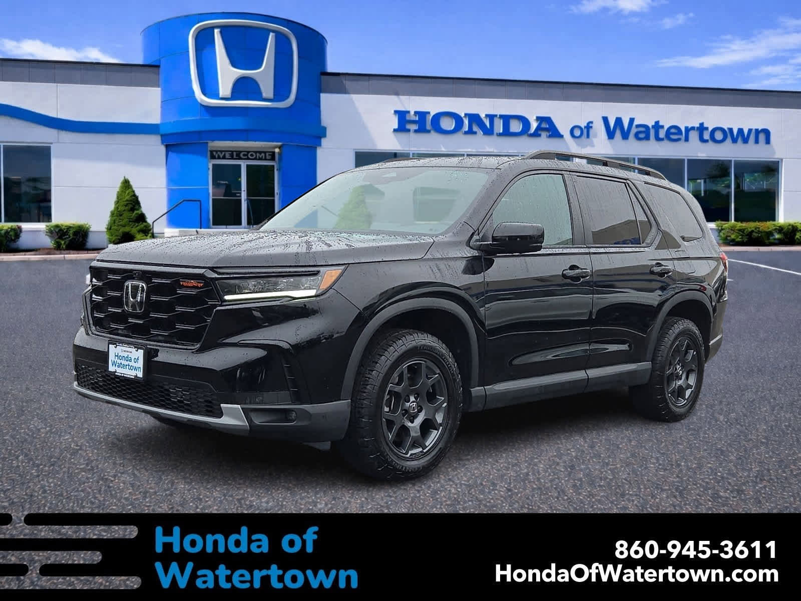 Certified 2025 Honda Pilot TrailSport image 1