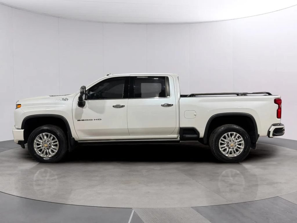 Used 2023 Chevrolet Silverado 2500 High Country w/ Z71 Off-Road Package AWD/4WD image 6