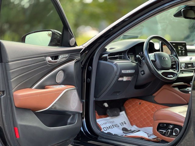 Used 2019 Kia K900 Luxury AWD/4WD image 9