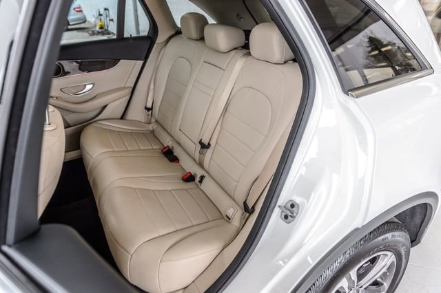 Used 2021 Mercedes-Benz GLC 300 4MATIC image 45