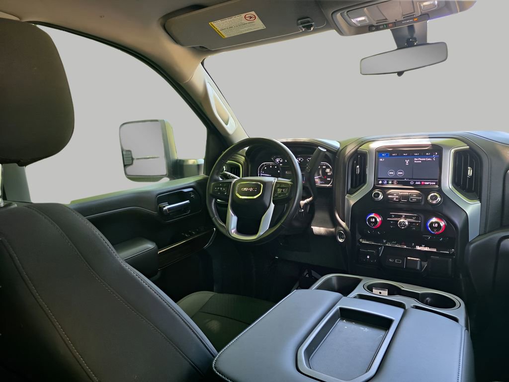 Used 2022 GMC Sierra 2500 SLE w/ SLE Value Package; AWD/4WD image 10