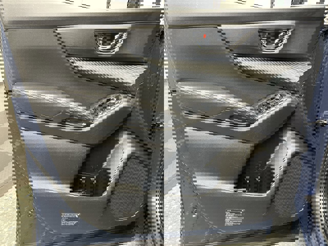 Used 2023 Subaru Ascent Premium w/ Convenience Package image 6