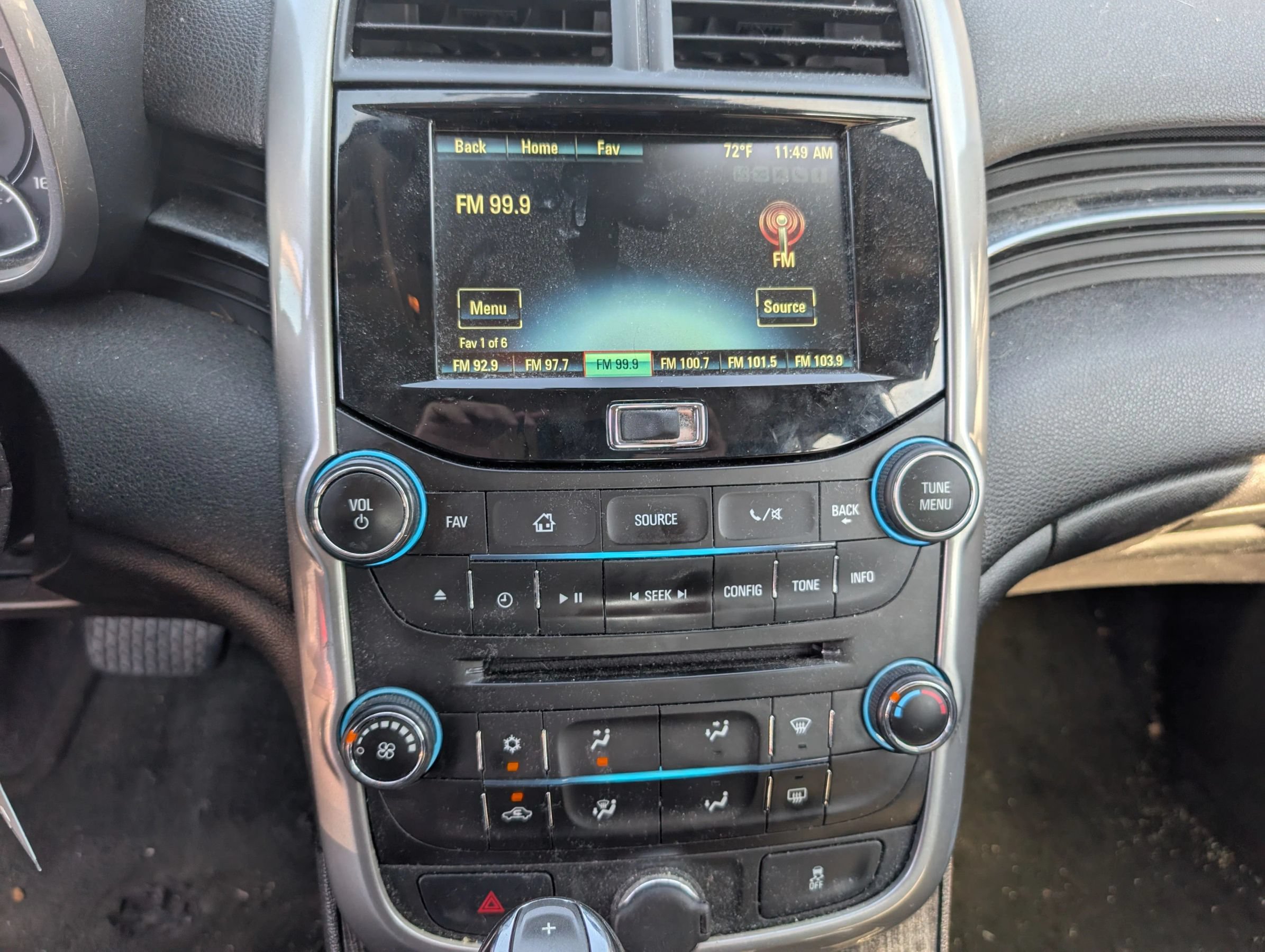 Used 2016 Chevrolet Malibu LT FWD image 8