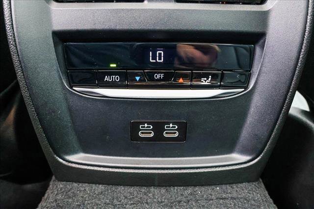 Certified 2025 BMW 330i xDrive Sedan w/ Convenience Package image 21