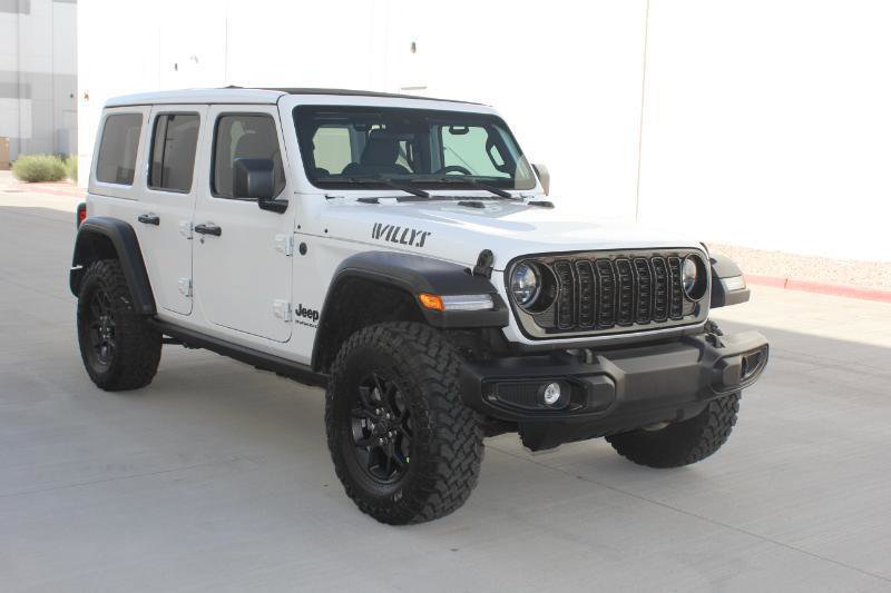 Used 2025 Jeep Wrangler Unlimited Sport image 4