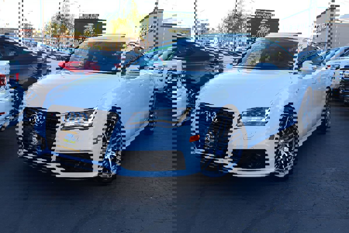 Used 2014 Audi S7 Prestige w/ Driver Assistance Package image 2