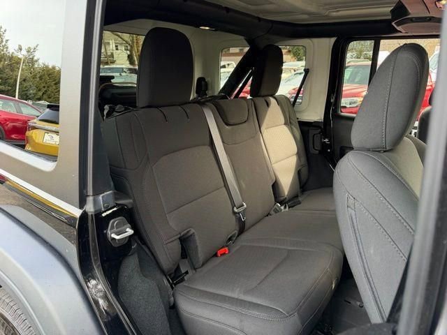 Used 2023 Jeep Wrangler Sport image 12