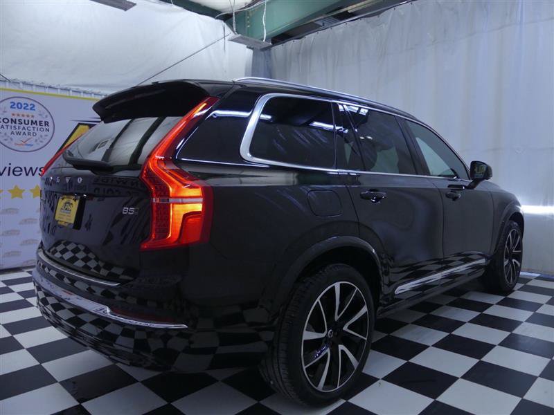 Used 2023 Volvo XC90 B5 Plus w/ Protection Package Premier AWD/4WD image 7
