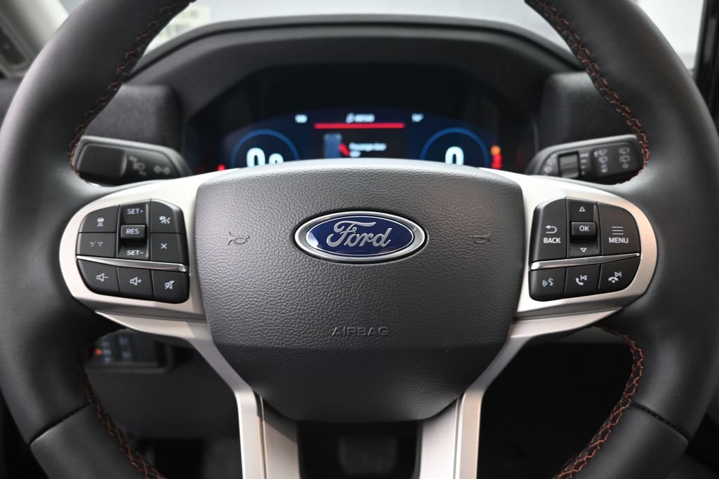 New 2026 Ford Explorer Active w/ Active Comfort Package RWD image 11