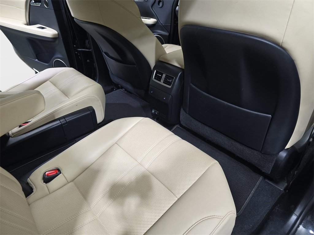 Used 2022 Lexus RX 450hL Luxury image 11