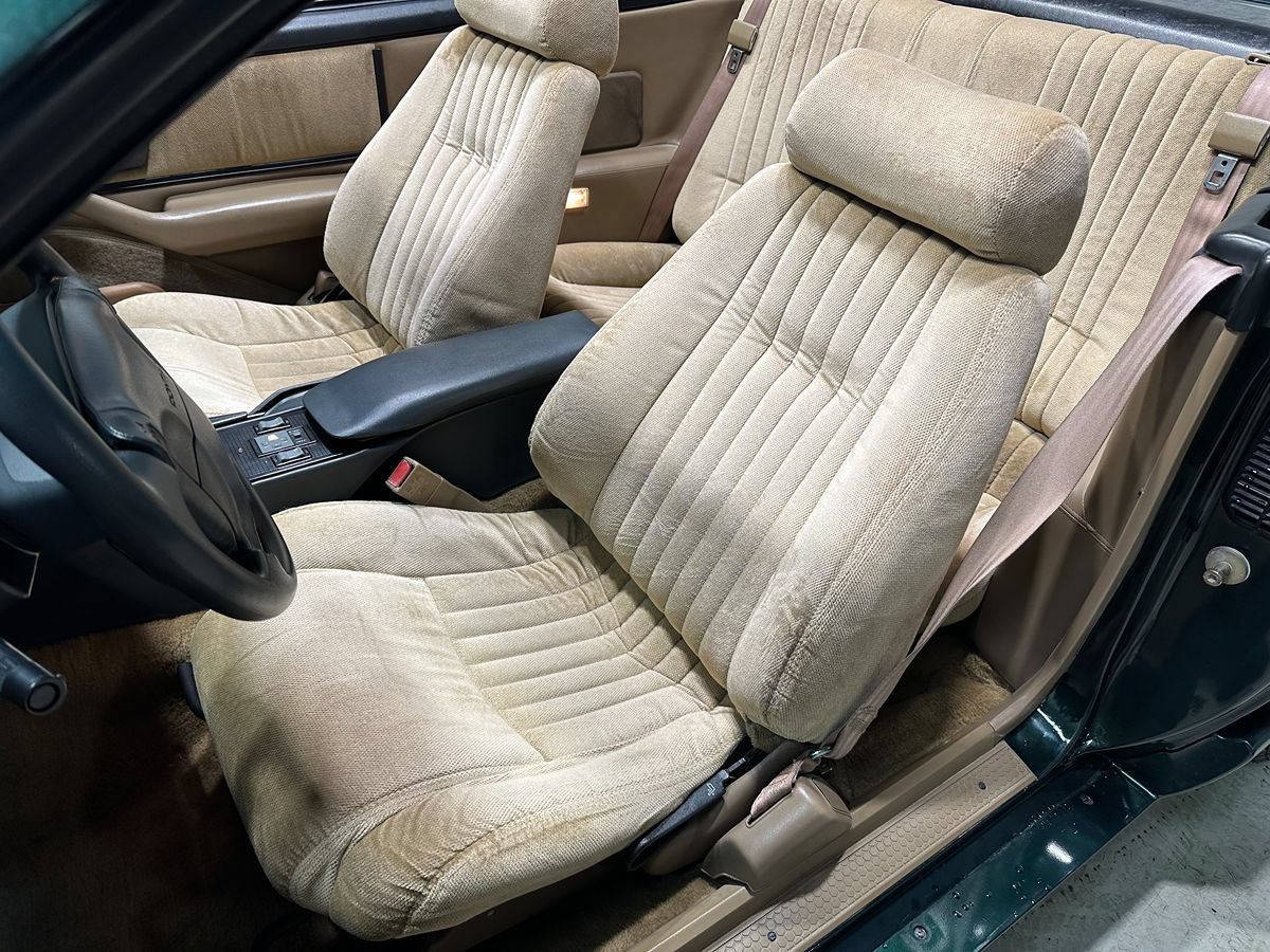 Used 1992 Pontiac Firebird Convertible RWD image 25