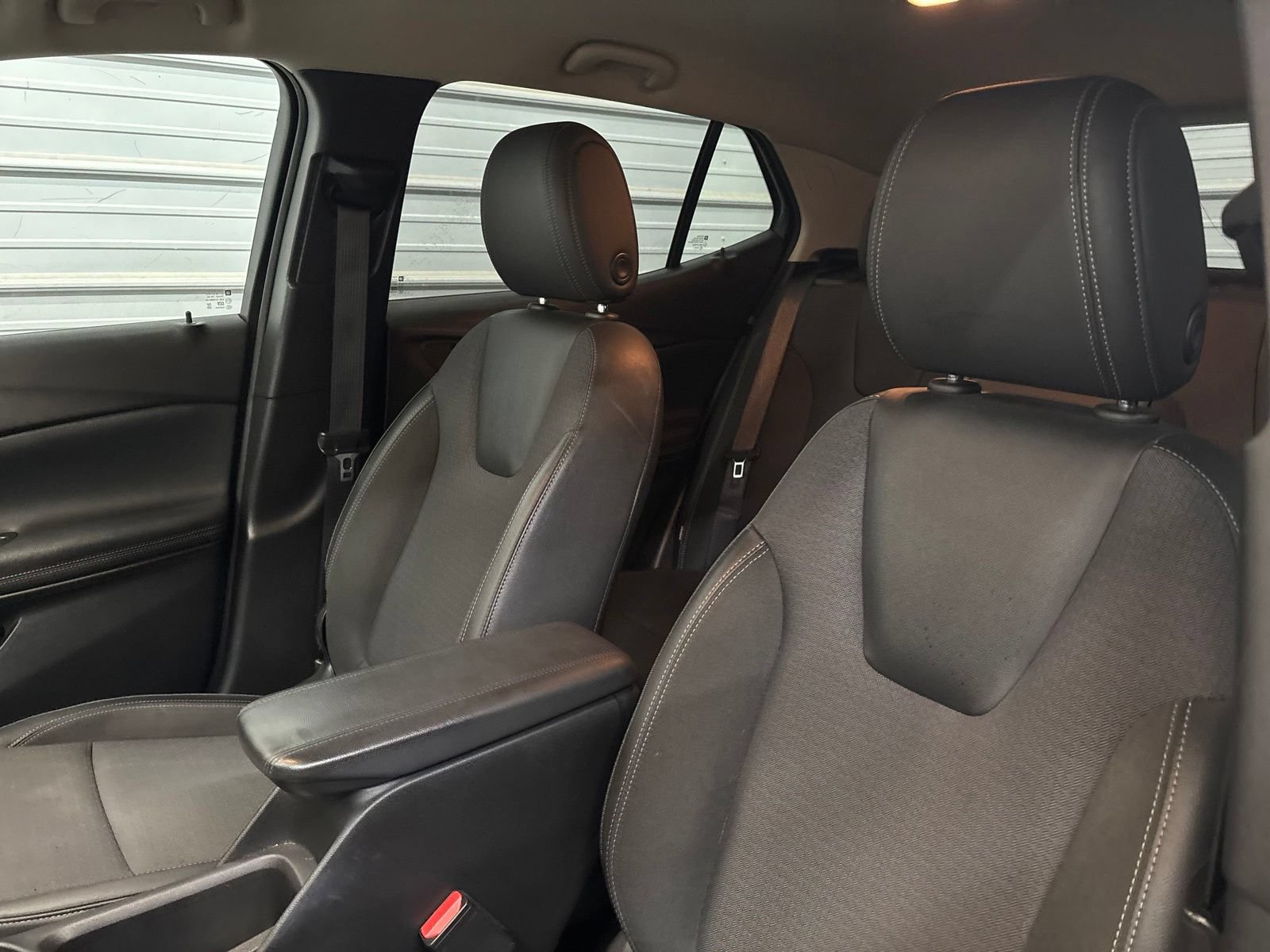 Used 2020 Buick Encore GX Select FWD image 13