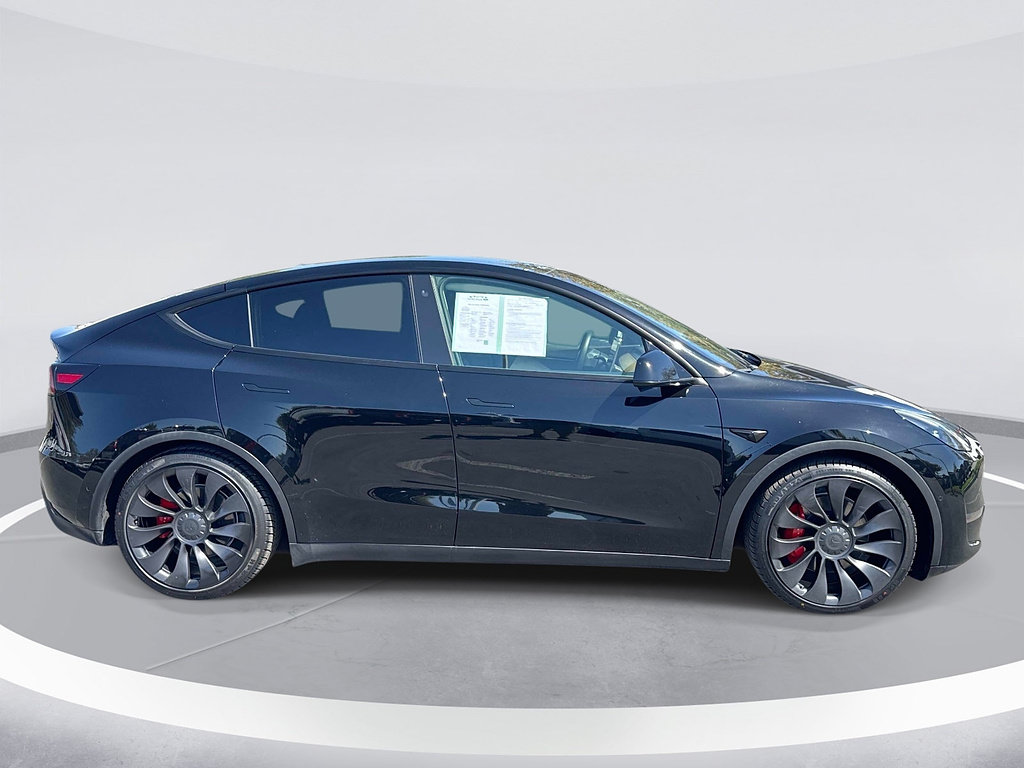 Used 2022 Tesla Model Y Performance AWD/4WD image 3