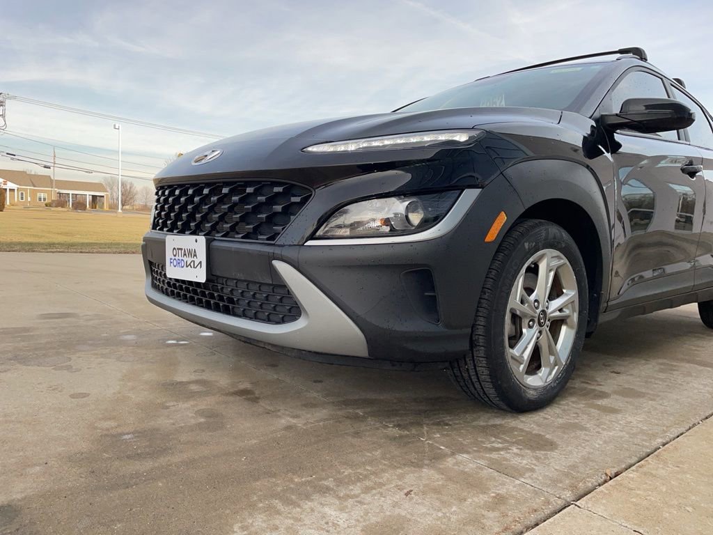 Used 2022 Hyundai Kona SEL image 15