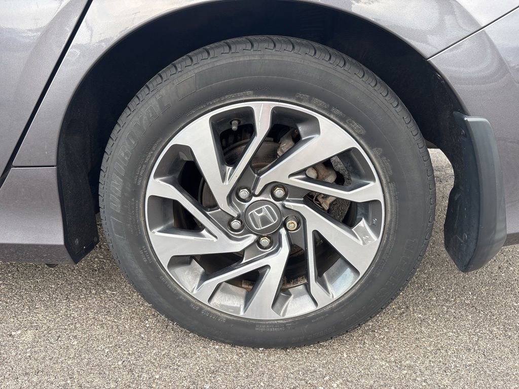 Used 2017 Honda Civic EX image 5