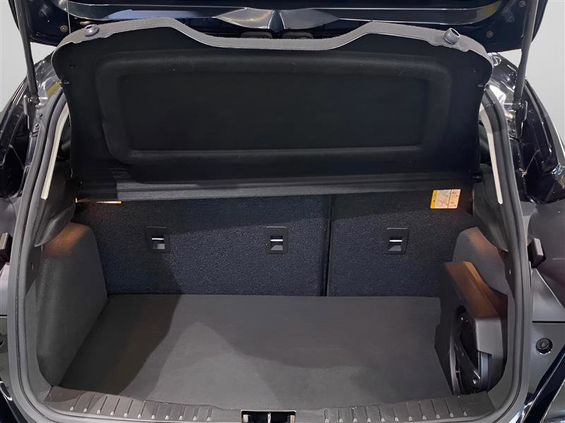 Used 2017 Ford Focus Titanium w/ Titanium Technology Package image 19