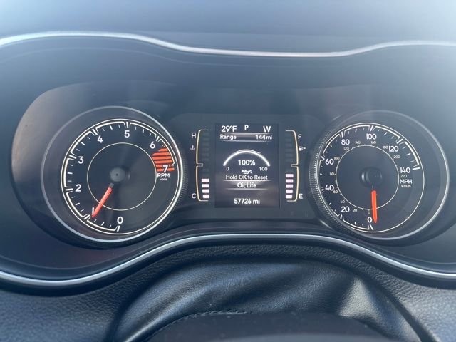 Used 2019 Jeep Cherokee Latitude Plus w/ Comfort/Convenience Group image 15