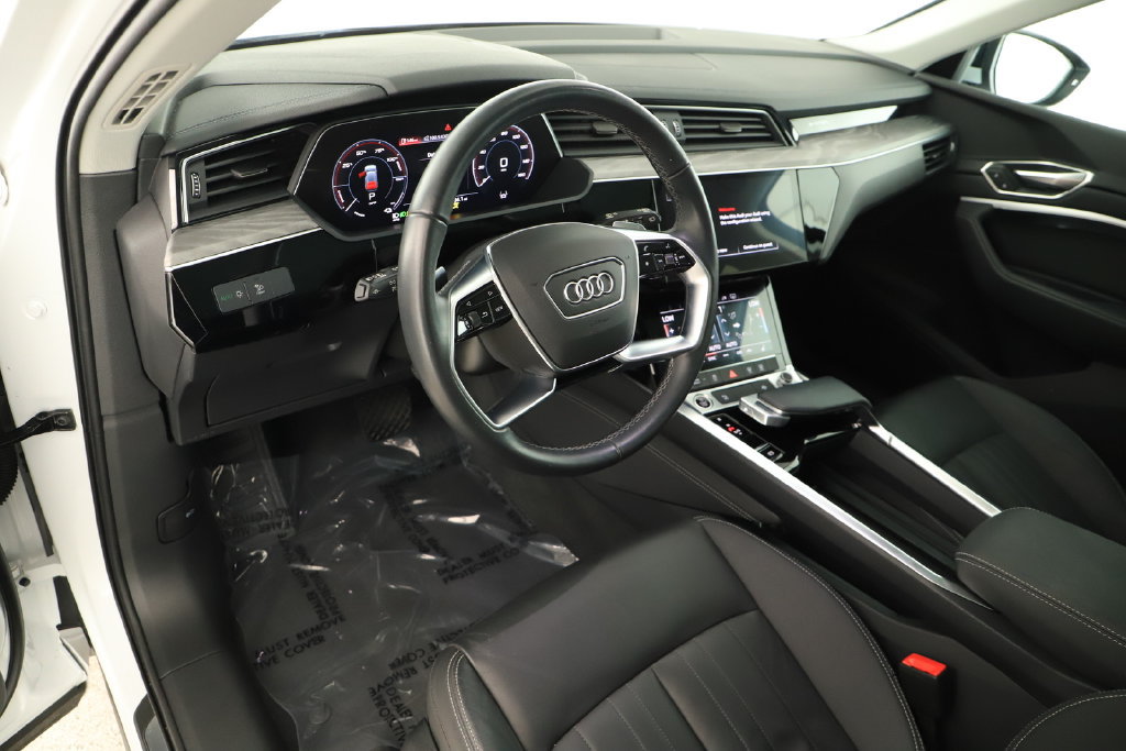 Certified 2024 Audi Q8 e-tron Premium Plus AWD/4WD image 15