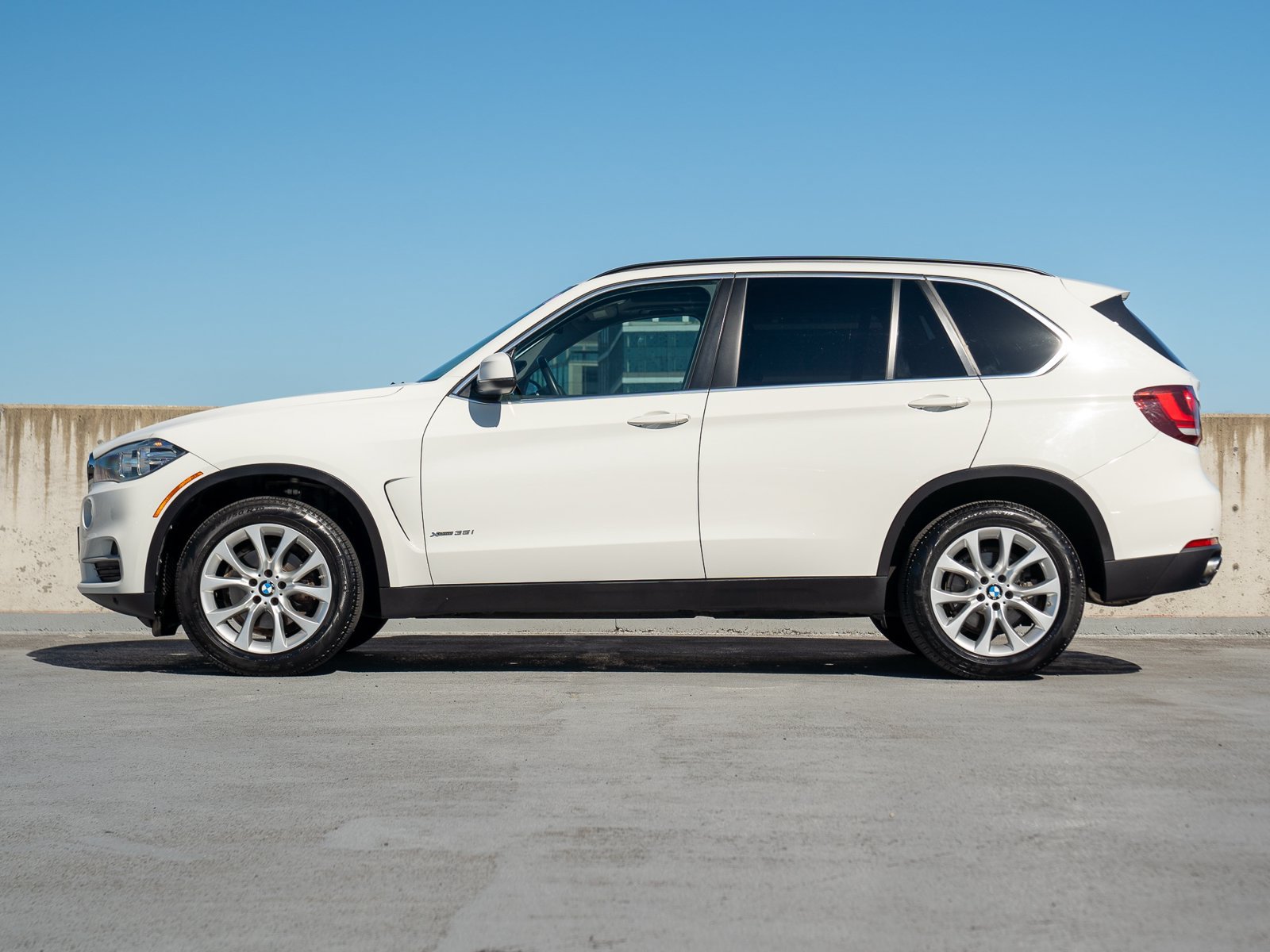 Used 2016 BMW X5 xDrive35i AWD/4WD image 3